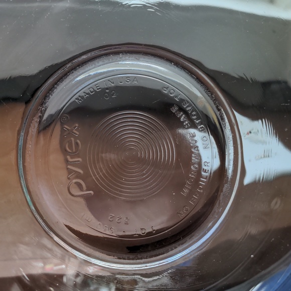 Vintage Pyrex Clear Nesting Bowls Set of 4 (325, 323, 322, 322) - Picture 5 of 12